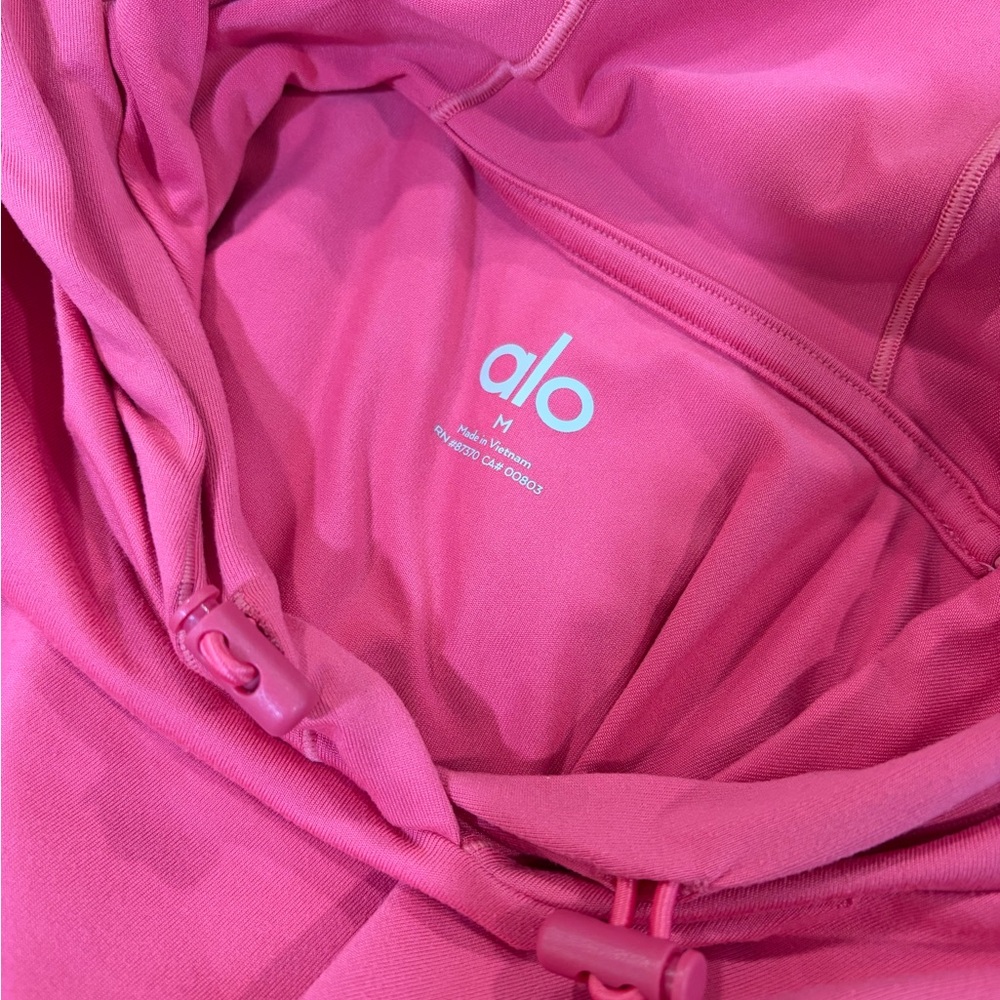 Alo Yoga Alosoft Long Sleeve Hooded Runner in pink Size M - Picture 4 of 6